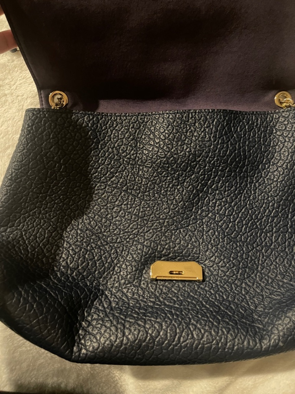 Burberry Navy Pebbled Leather Chain Shoulder Bag with Gold Hardware - Picture 2 of 7